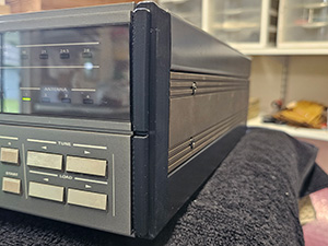 FL-7000 amplifier with reproduction end cap