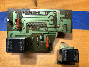 STA 2200 speaker output PCB - shattered